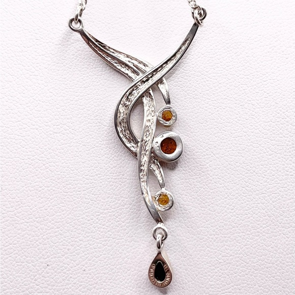 Baltic Amber 925 Sterling Silver Pendant Necklace - Picture 4 of 10